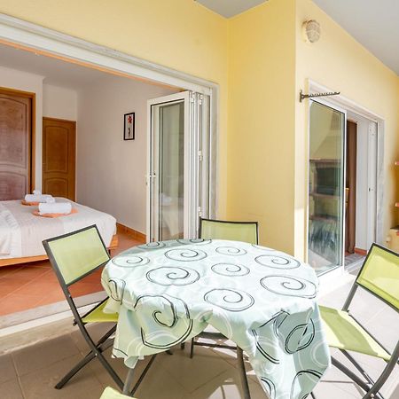 Lagos-Piscine Et Mer- Condominio Do Mar エクステリア 写真