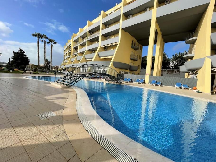 Lagos-Piscine Et Mer- Condominio Do Mar エクステリア 写真