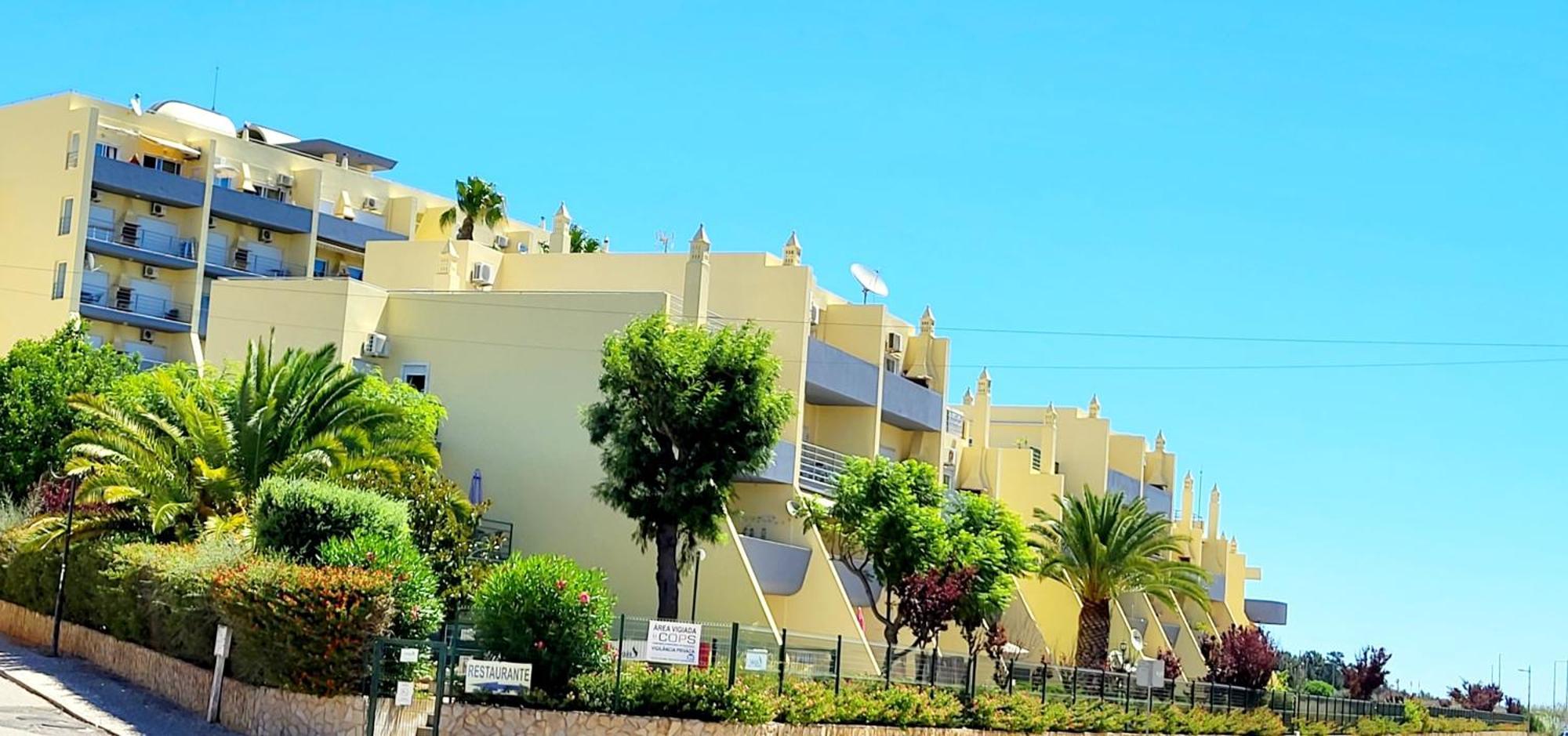 Lagos-Piscine Et Mer- Condominio Do Mar エクステリア 写真
