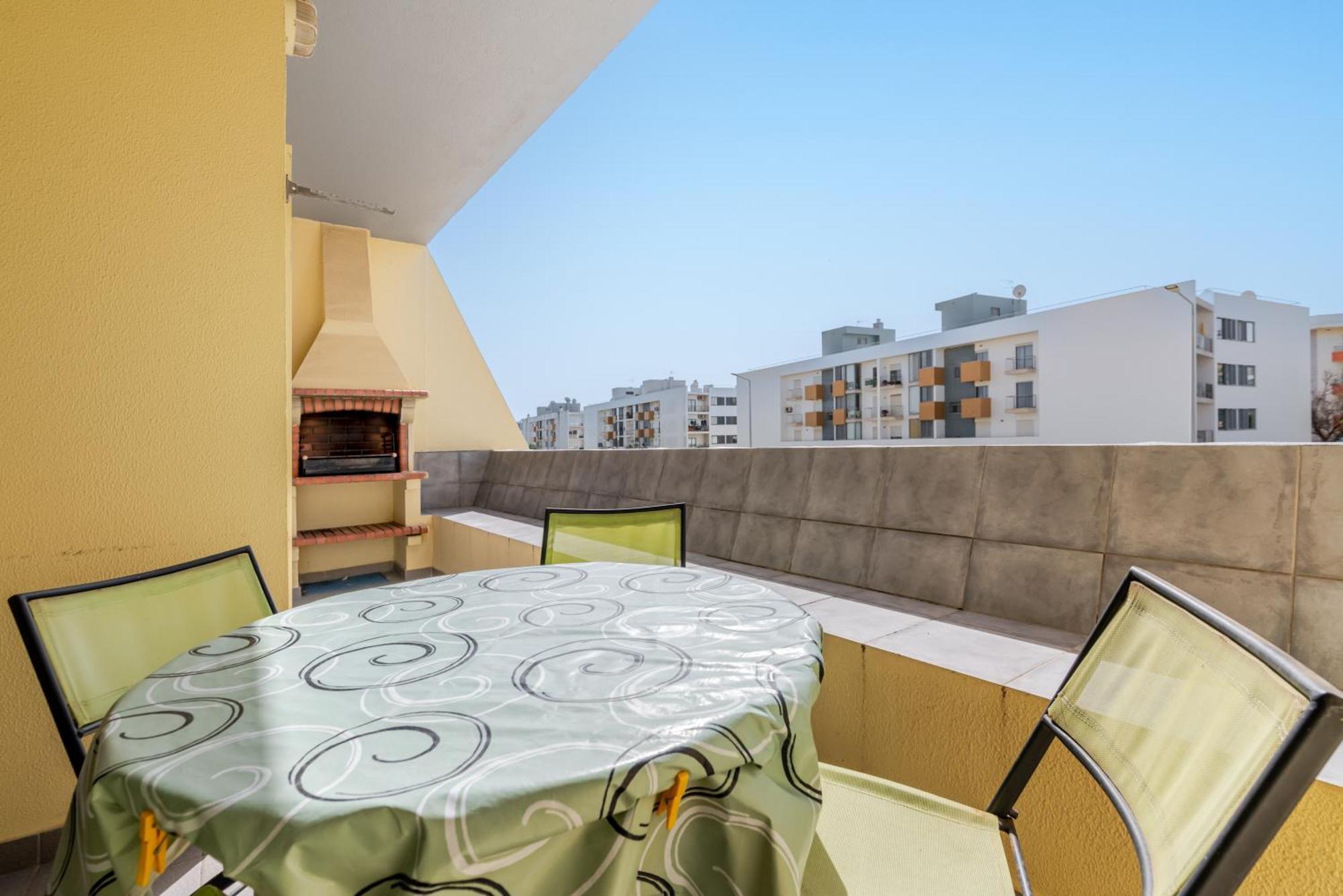 Lagos-Piscine Et Mer- Condominio Do Mar エクステリア 写真
