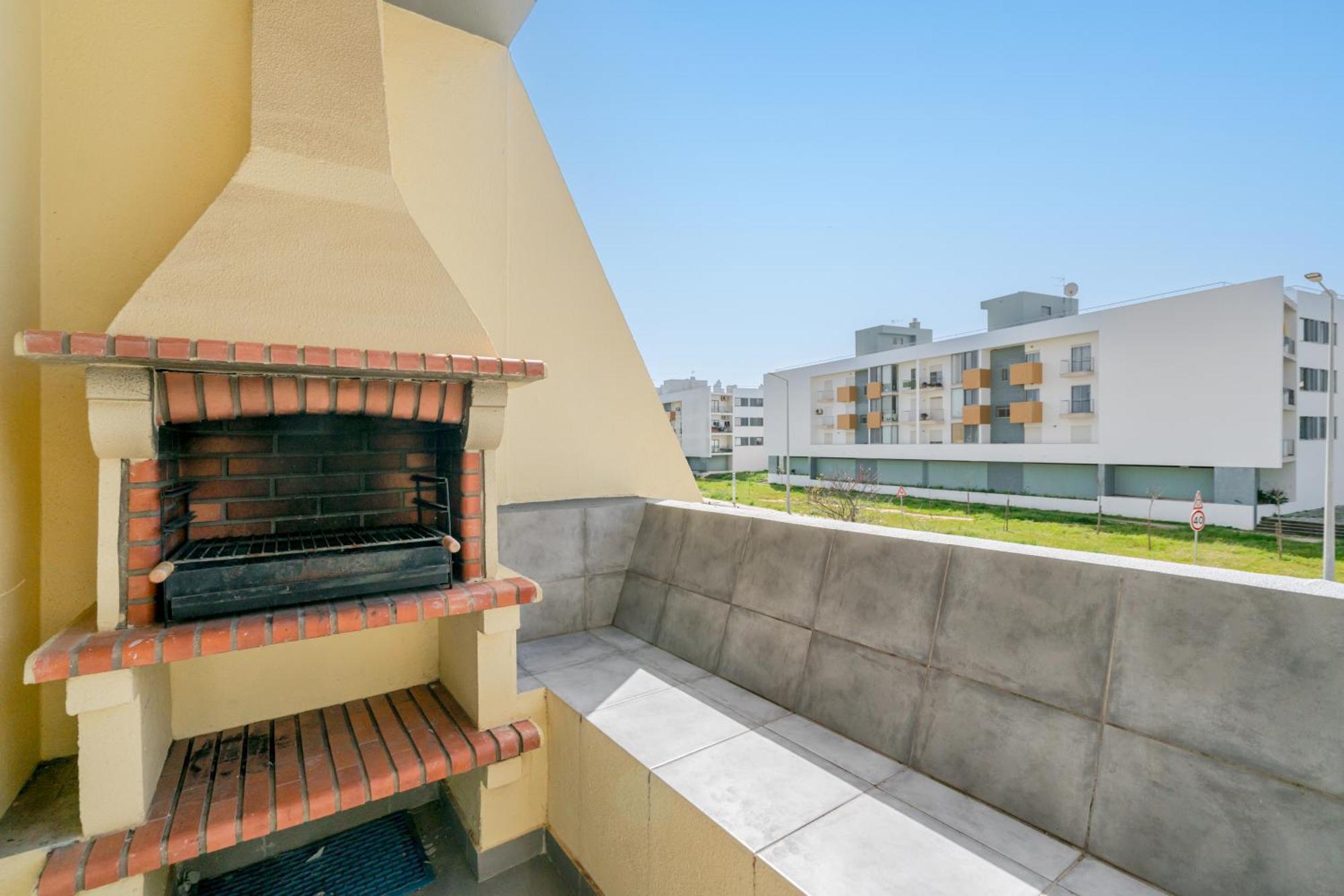 Lagos-Piscine Et Mer- Condominio Do Mar エクステリア 写真